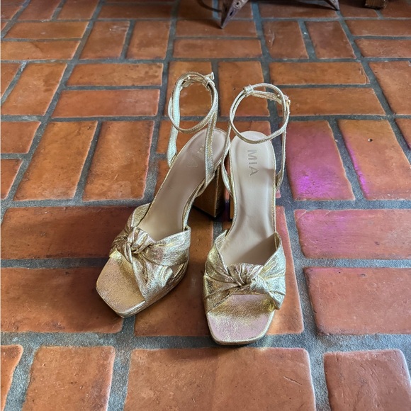 MIA Women's Gold Heeled Sandals - Picture 1 of 4